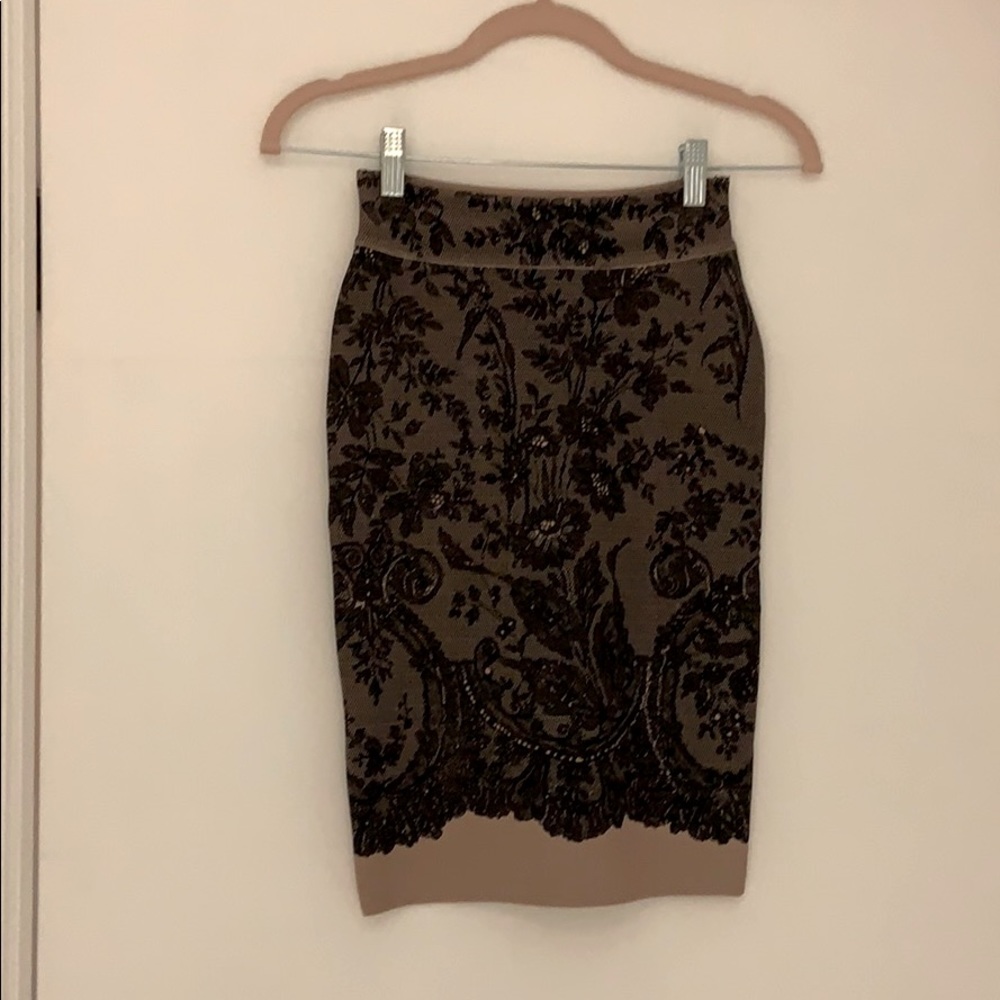 BCBG Skirt high waisted stretch